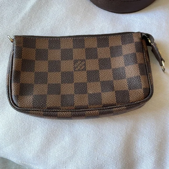 Authentic Louis Vuitton Damier Ebene Bucket Marais Shoulder Bag Purse Brown - Picture 15 of 16